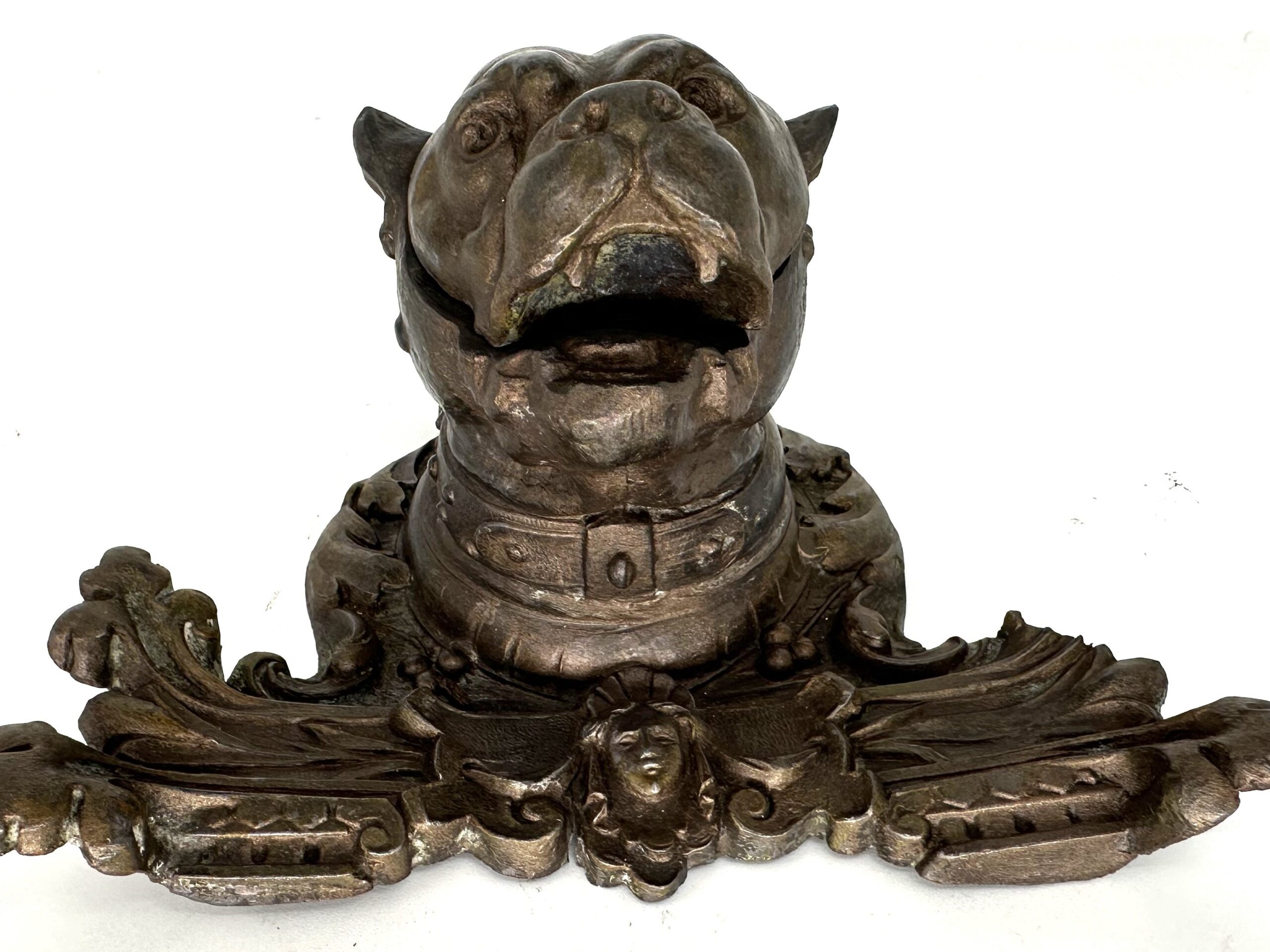 Dog – Ferocious Bulldog