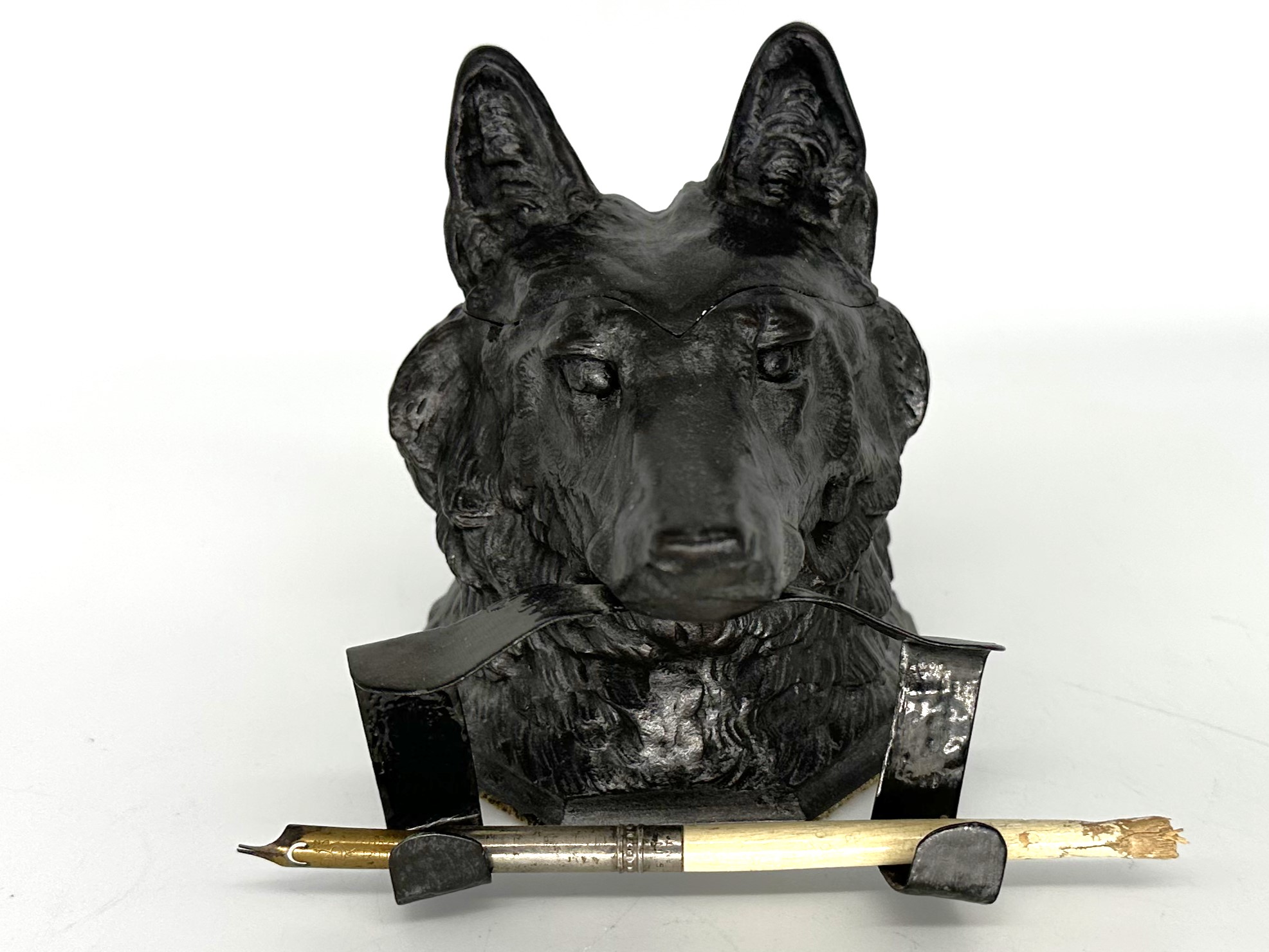 Dog – German Shepherd with Pen Holder