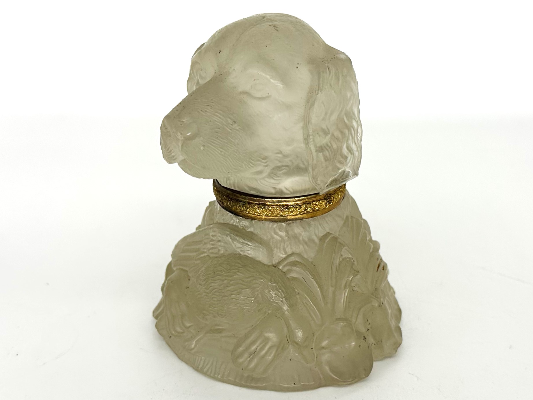 Dog – Glass Retriever’s Bust