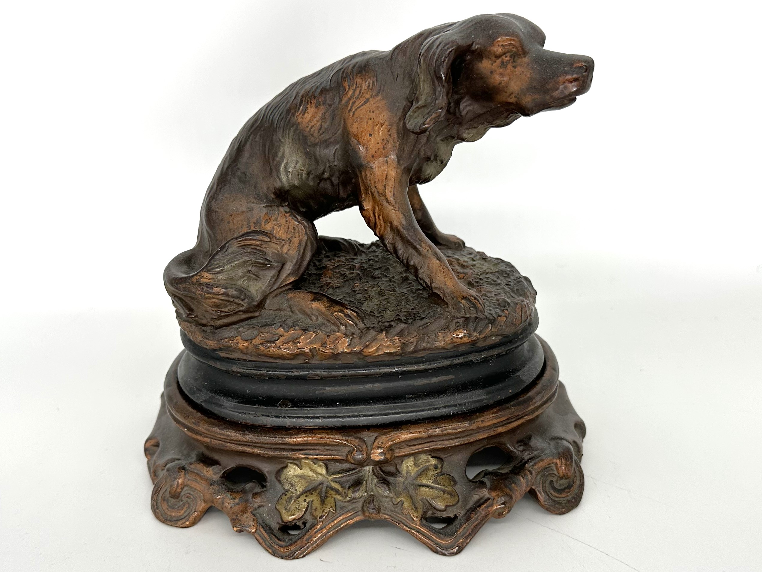 Dog – Terracotta Sculpted Dog