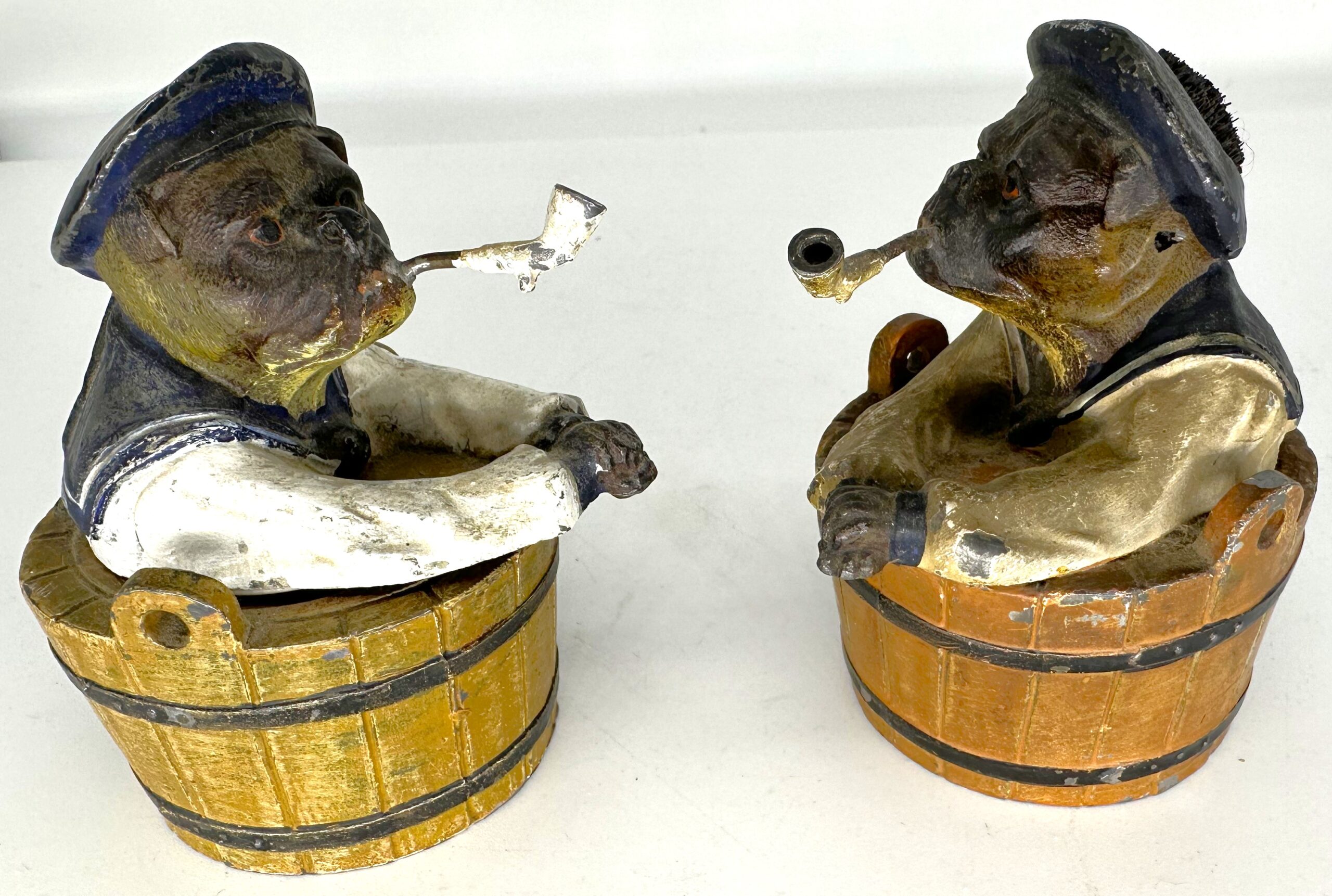 Dog – Sailor Bulldog in Tub