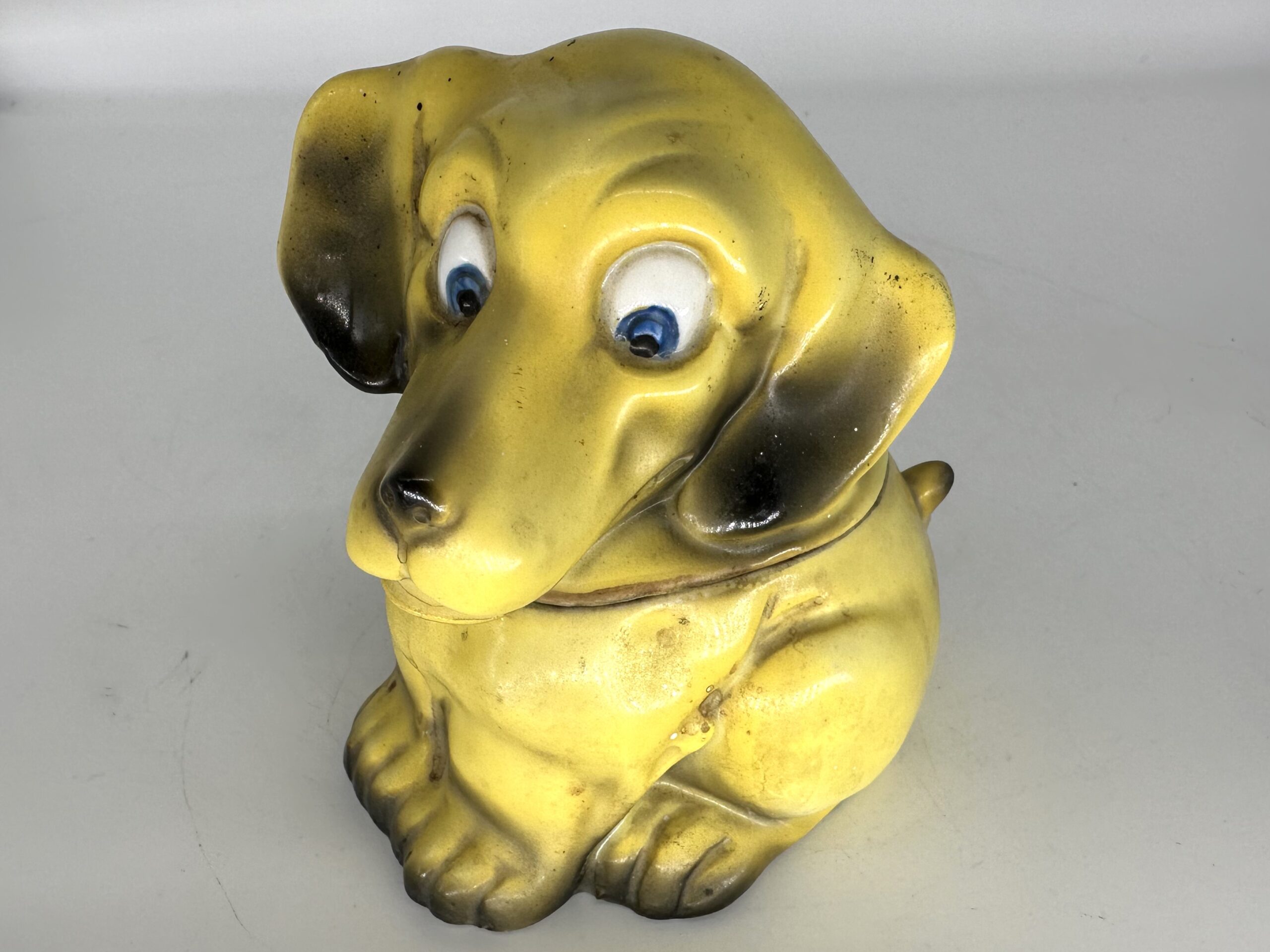 Dog – Yellow Goebel Hound