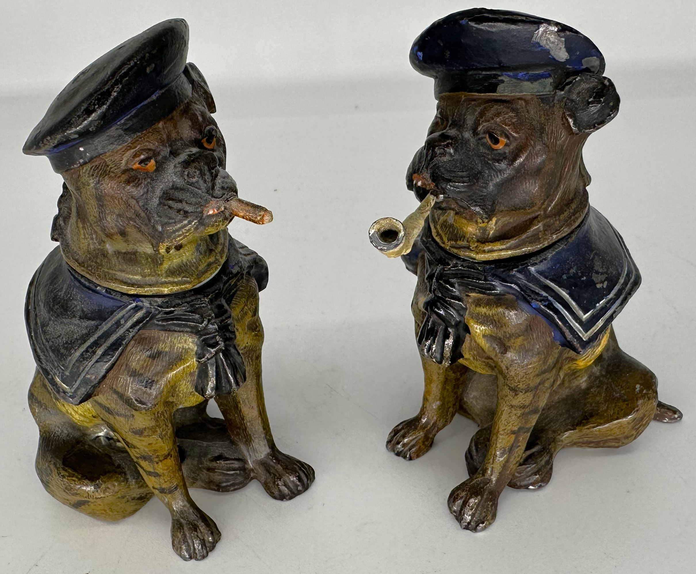 Dog – Sailor Bulldogs Smoking
