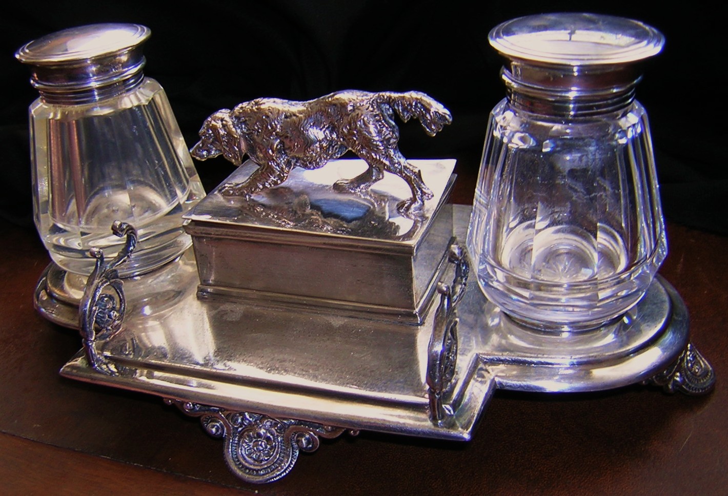 Dog – Silver Inkstand with Retriever
