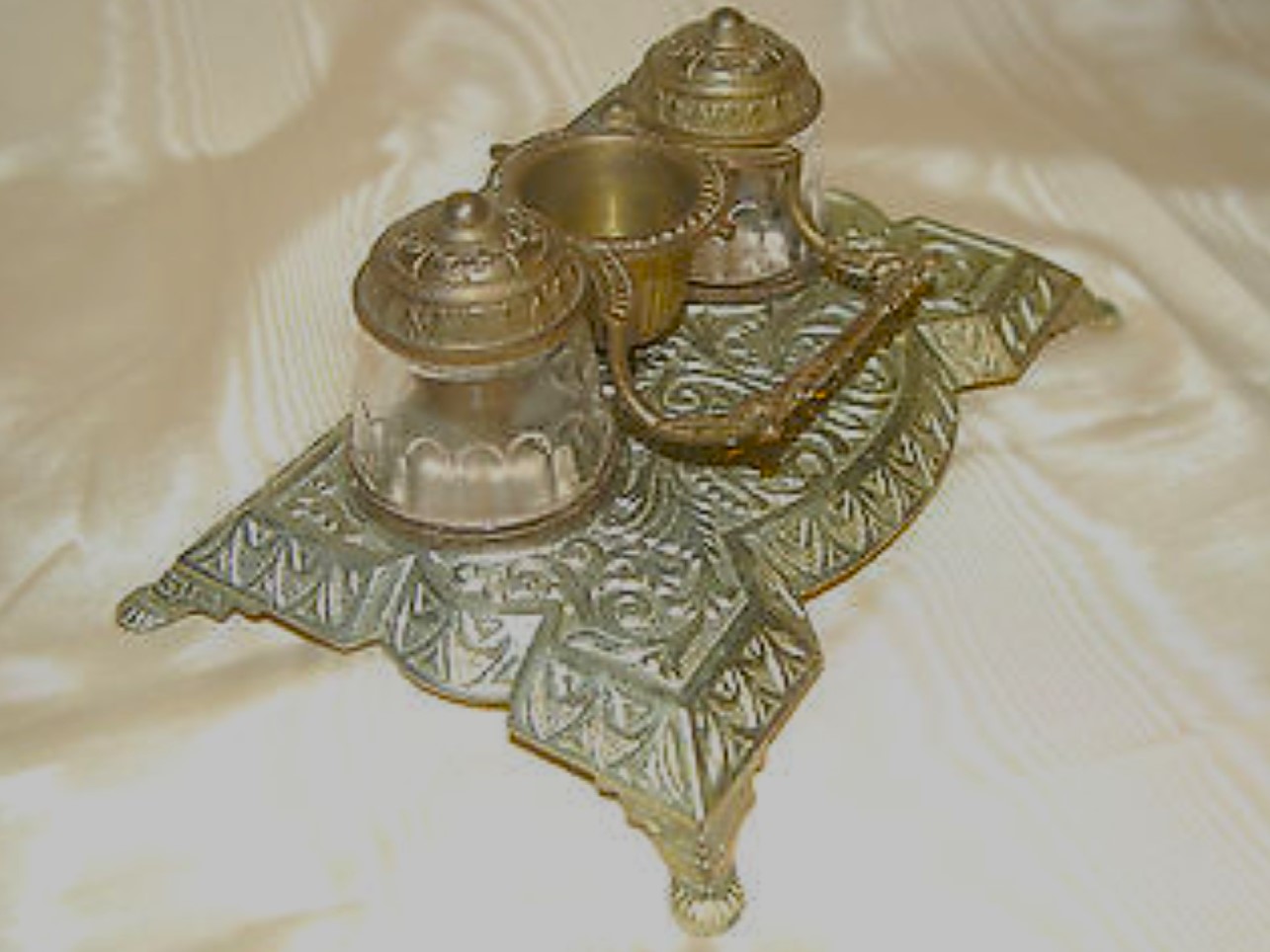 Mechanical – Double with Swivel Lids