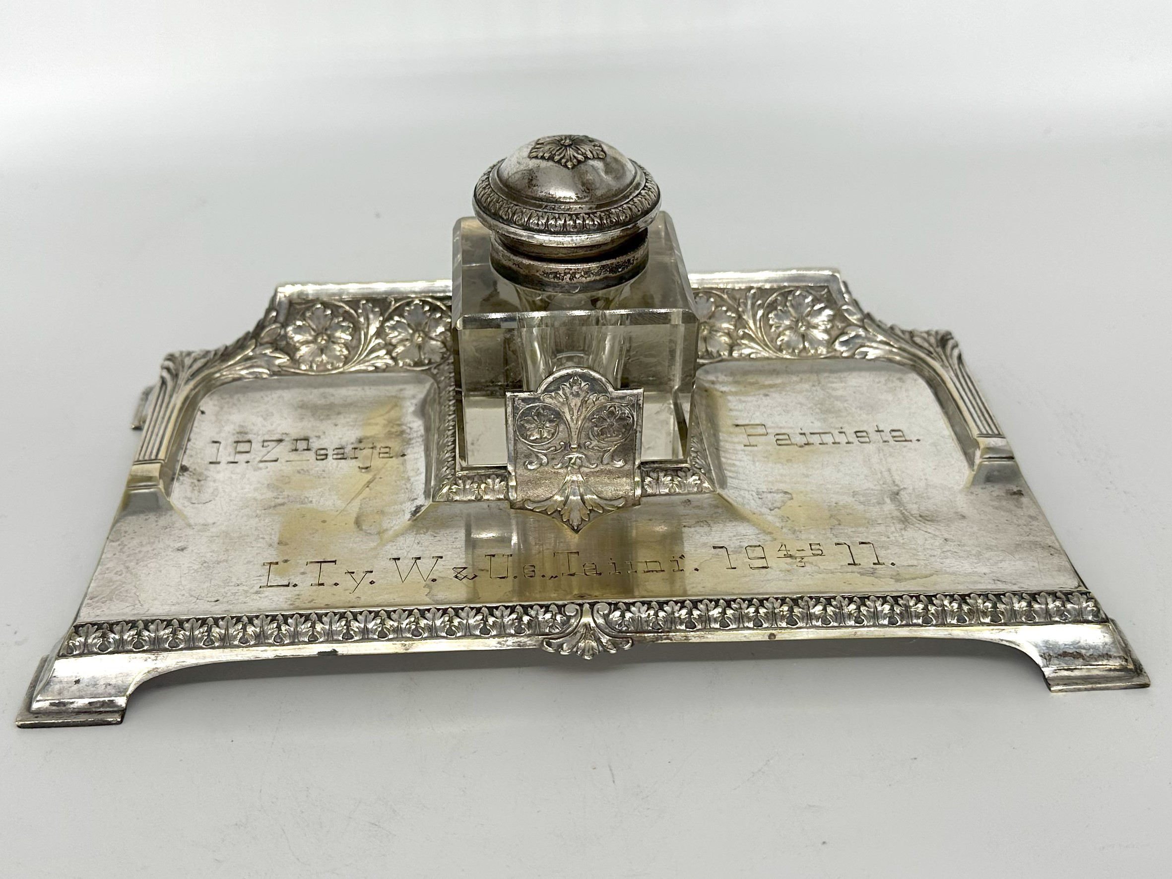 Presentation Inkstand – Finnish Wrestling 1911