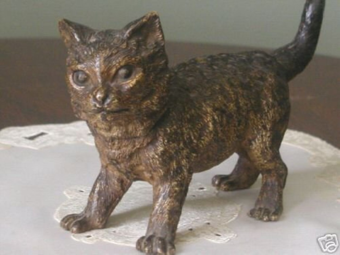Bronze Cat