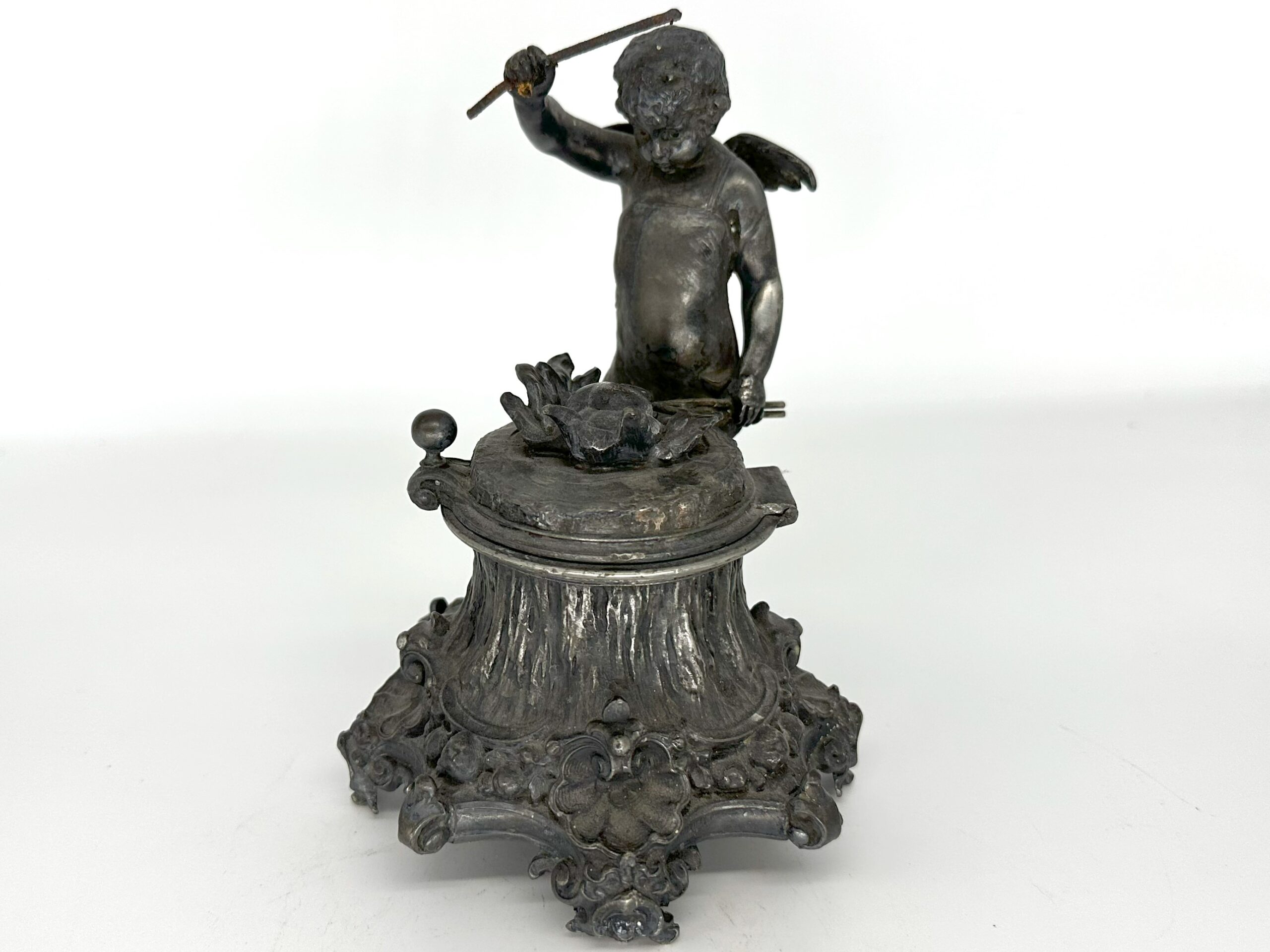 Cupid Forges a Heart