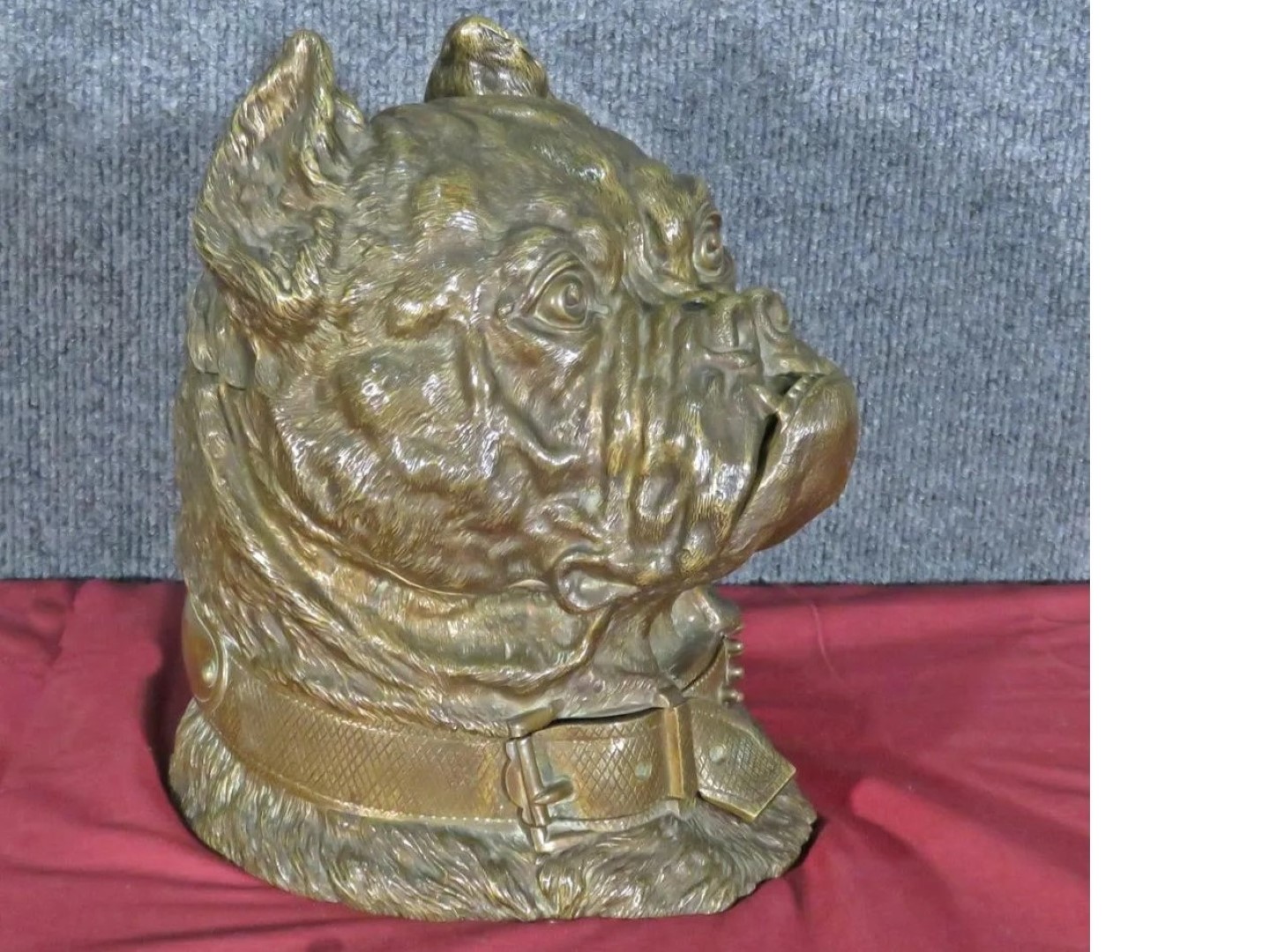Dog’s Head Inkstand
