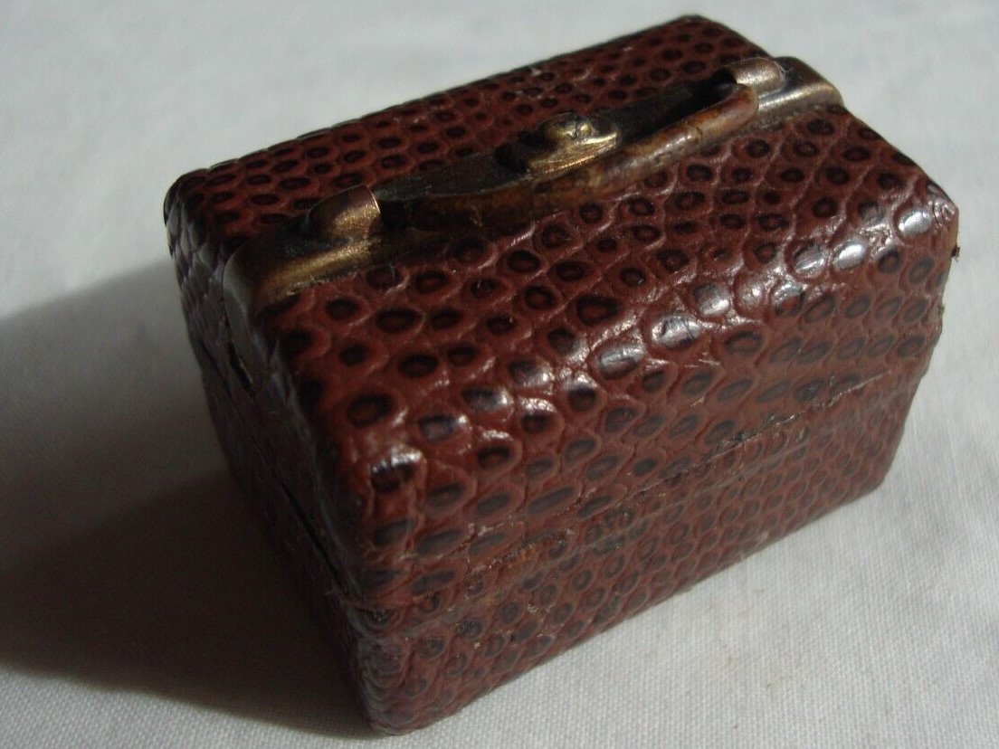 Traveling Inkwell – Figural Suitcase