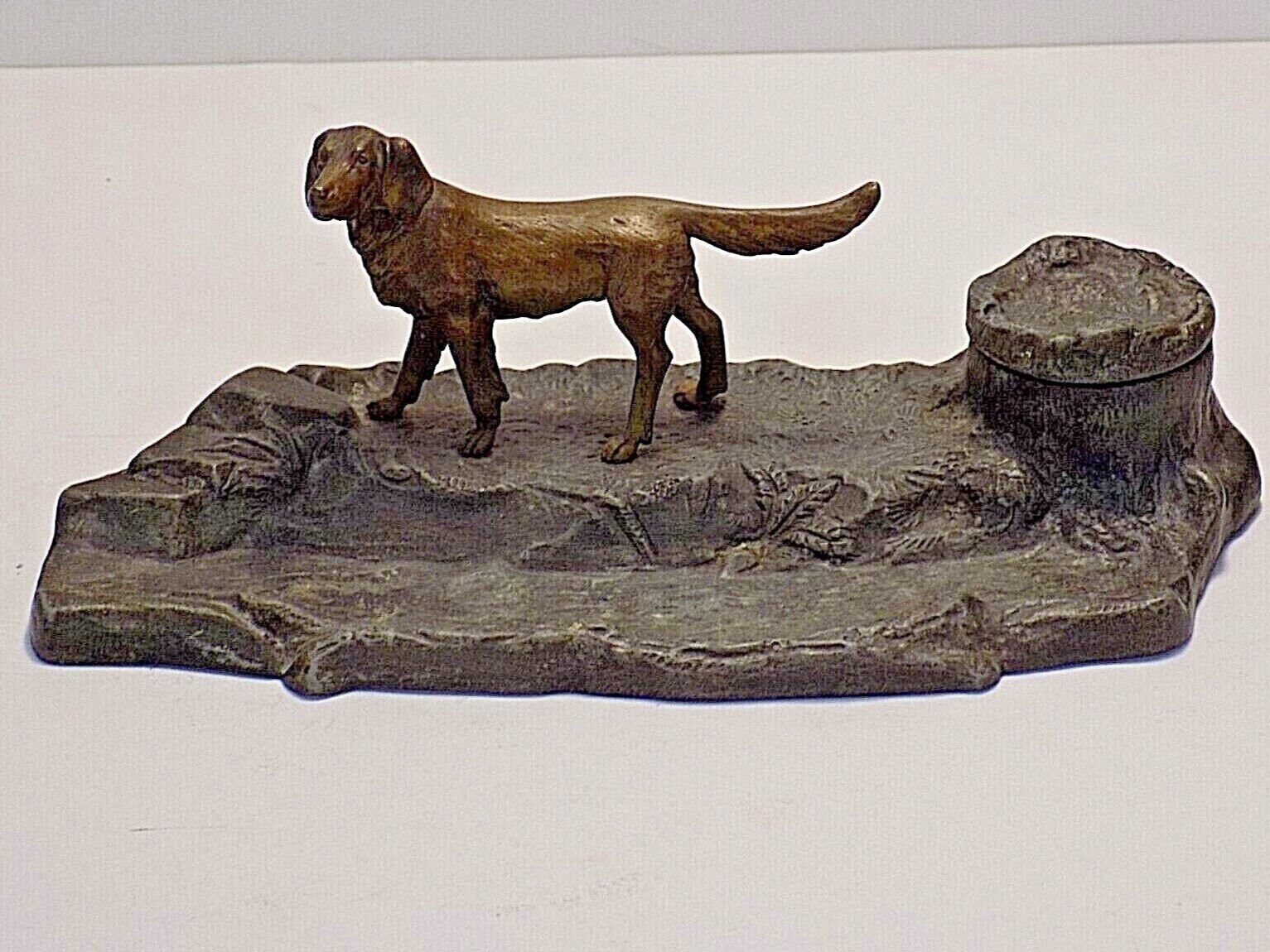 Hunting Dog Inkstand