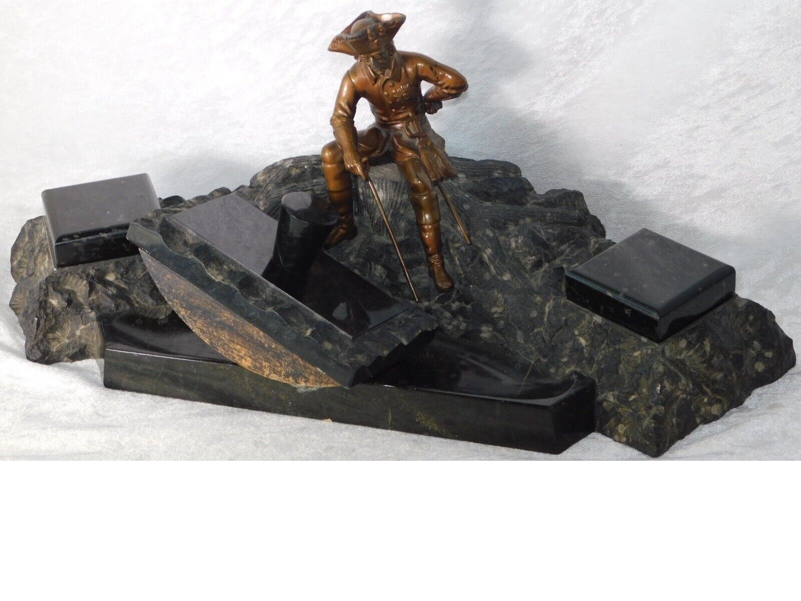 Pirate Inkstand