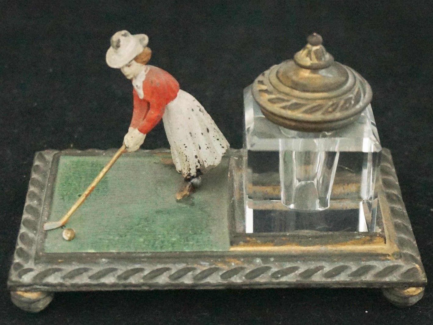 Lady Golfer Inkstand