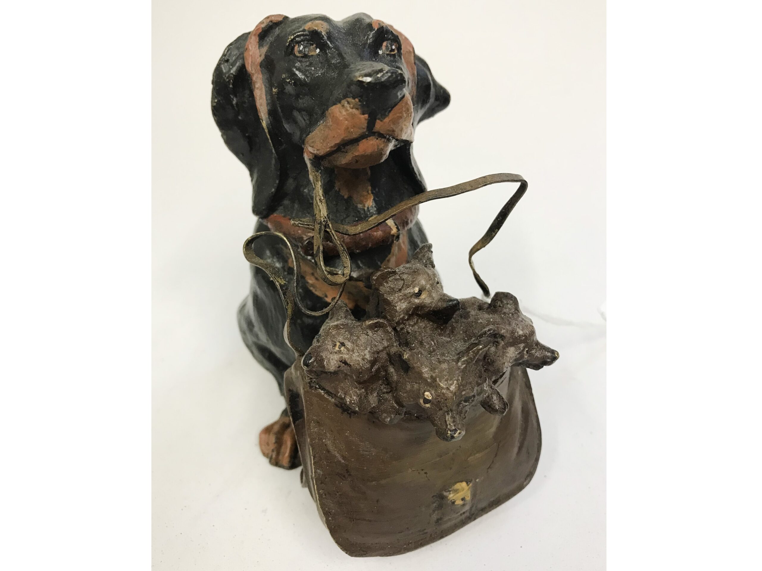 Buyer Be Aware! – Dog Carrying a Litter of Fox Cubs