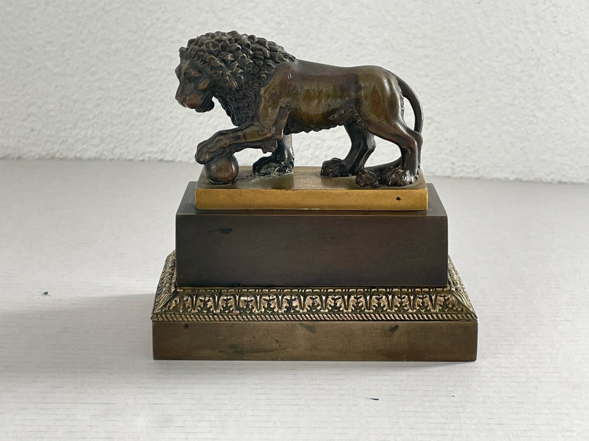 Inkwell with Lion