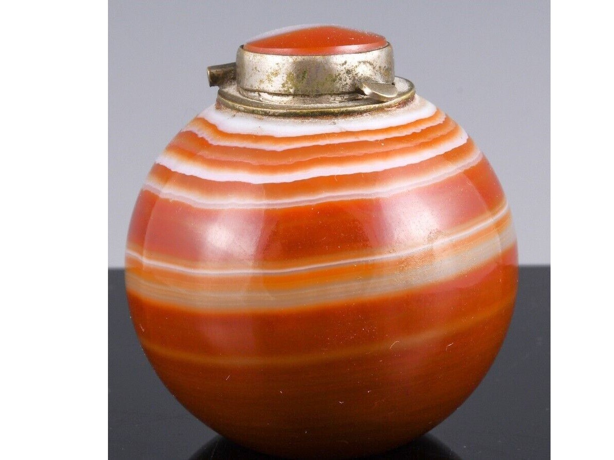 Carnelian Agate Inkwell