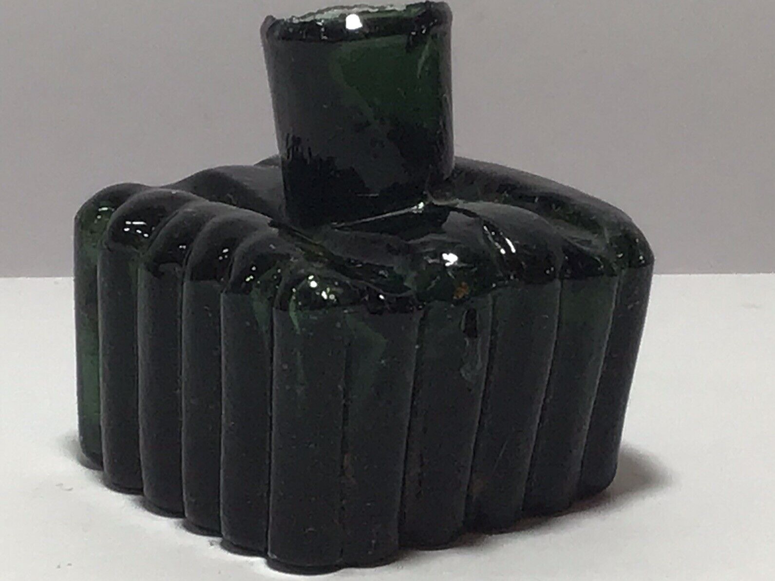 Dark Green Ribbed Ink Bottle