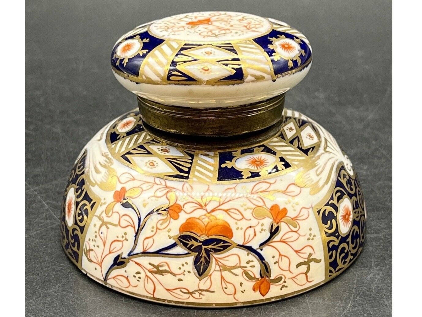 Imari Pattern Porcelain Inkwell