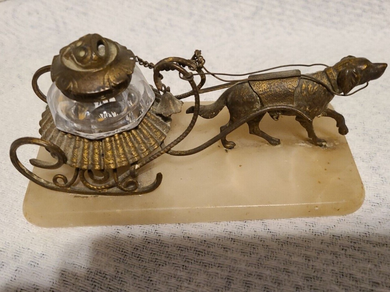 Dog Pulling a Sled Inkstand