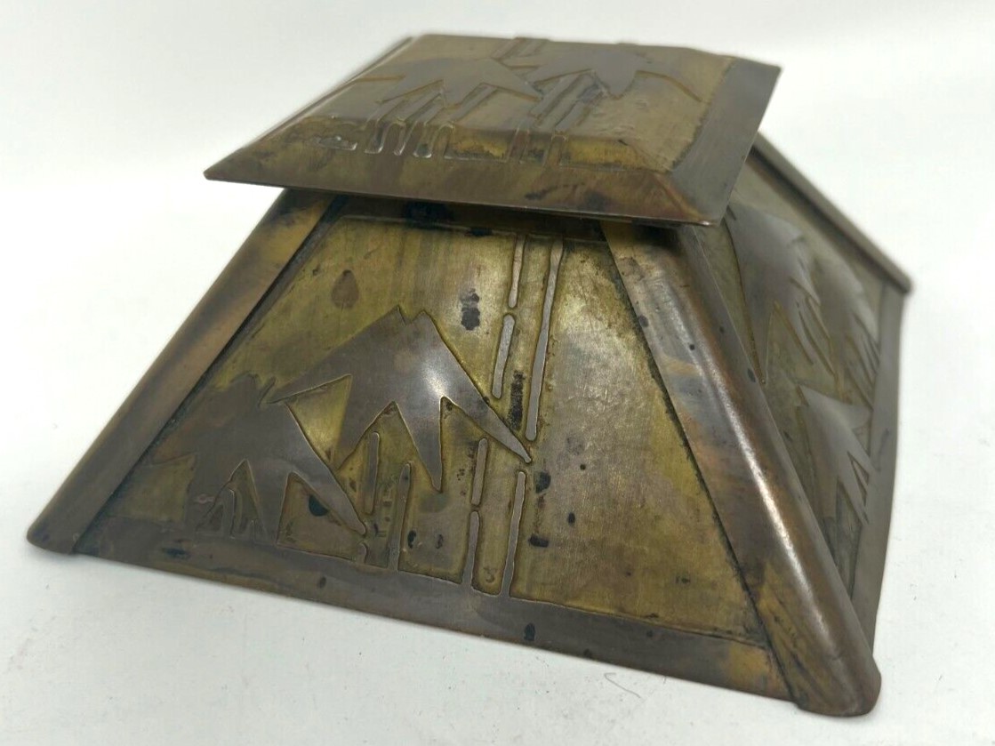 Acid Etched Arts & Crafts Inkwell