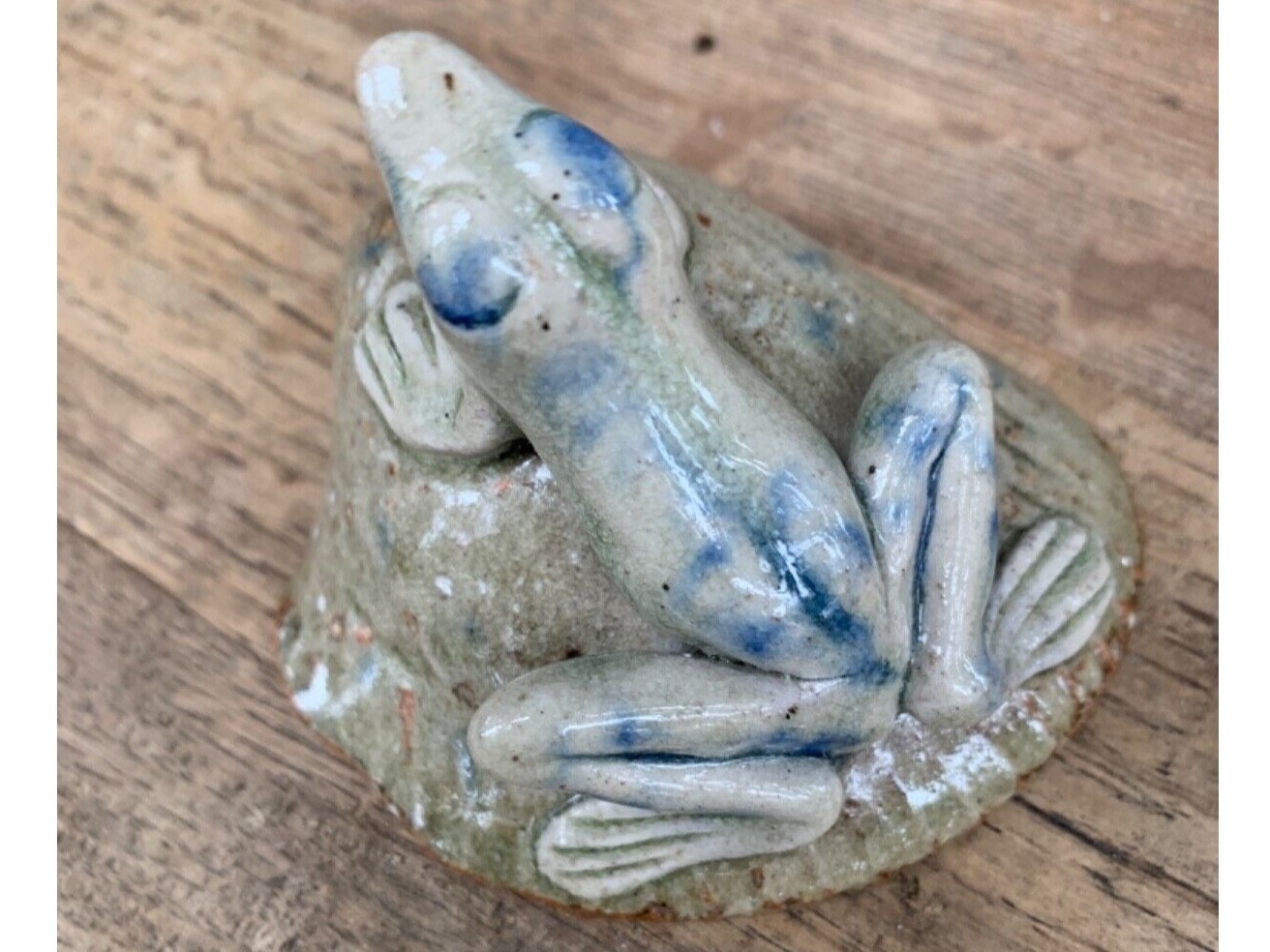 Stoneware Frog – Anna Pottery