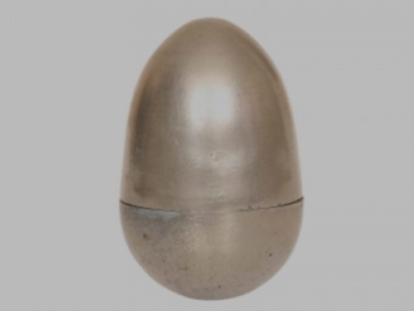 Egg-Shaped Traveling Inkwell – Crossed Revolvers