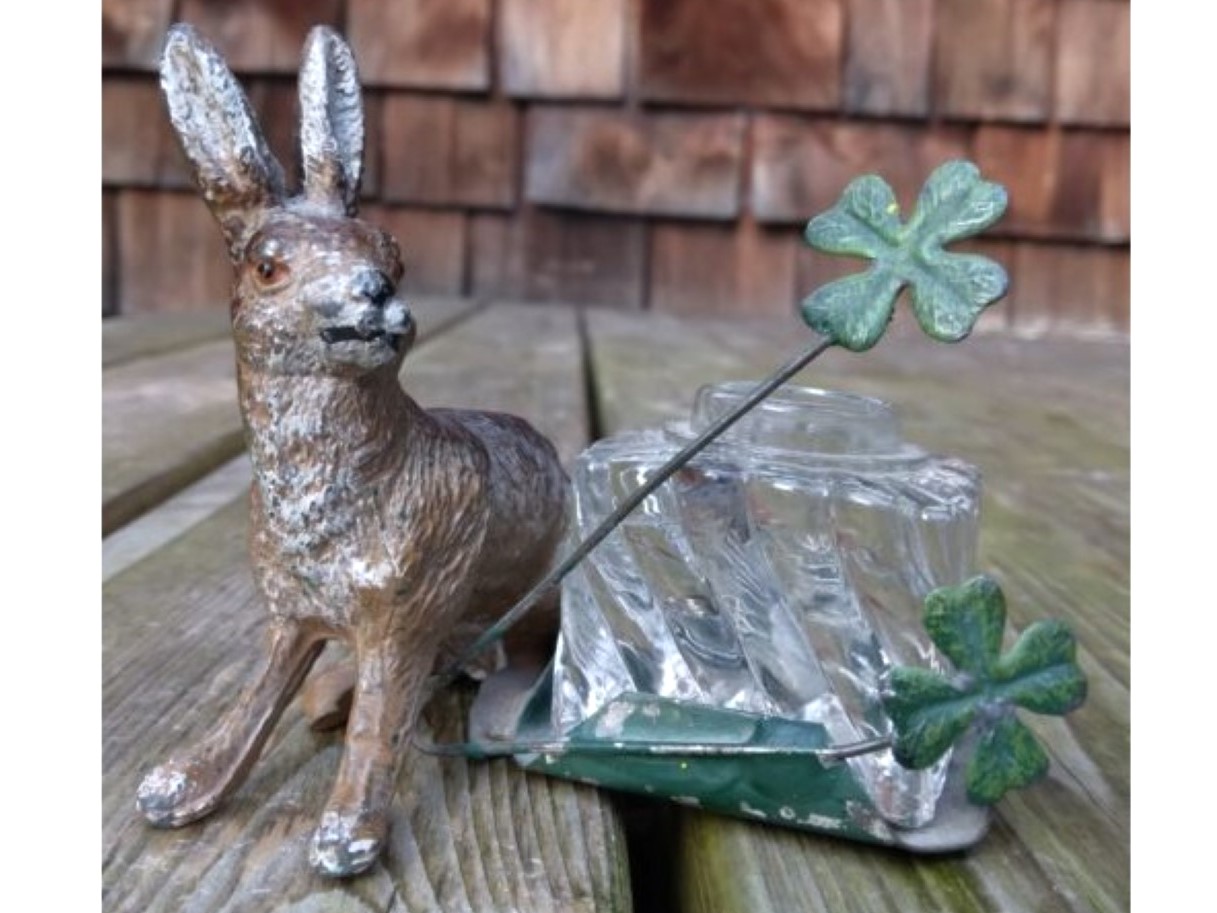 Inkwell with a Rabbit and 4-Leaf Clovers