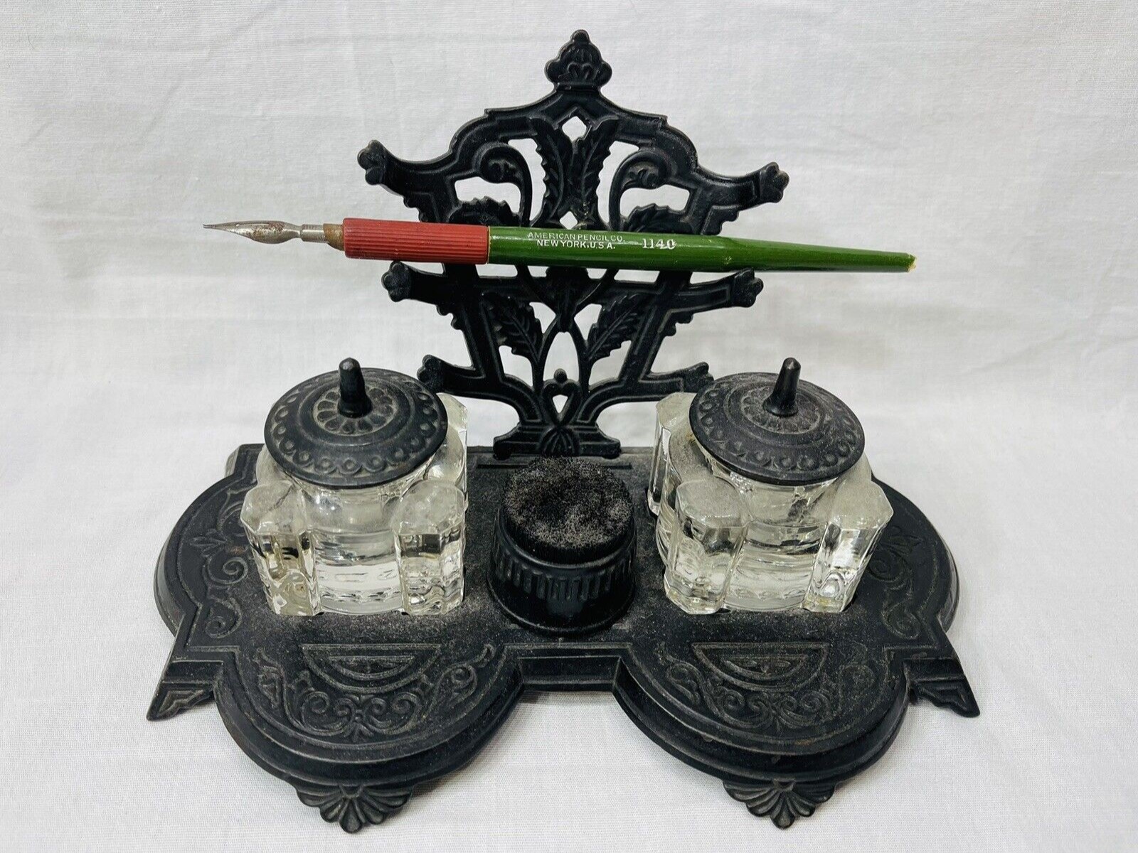 Judd Cast Iron Double Inkstand with Pen Wipe