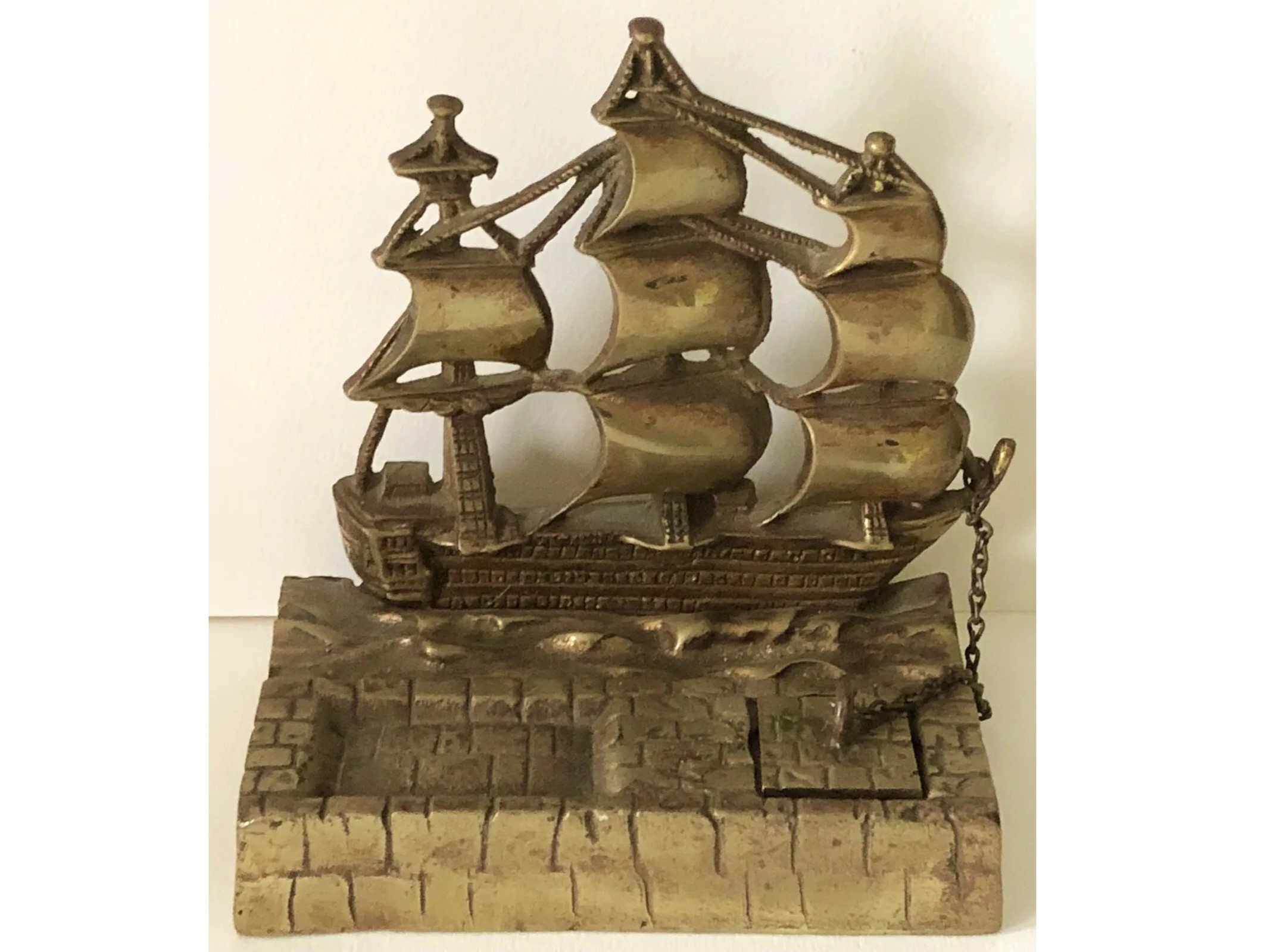 Galleon Sailing Ship