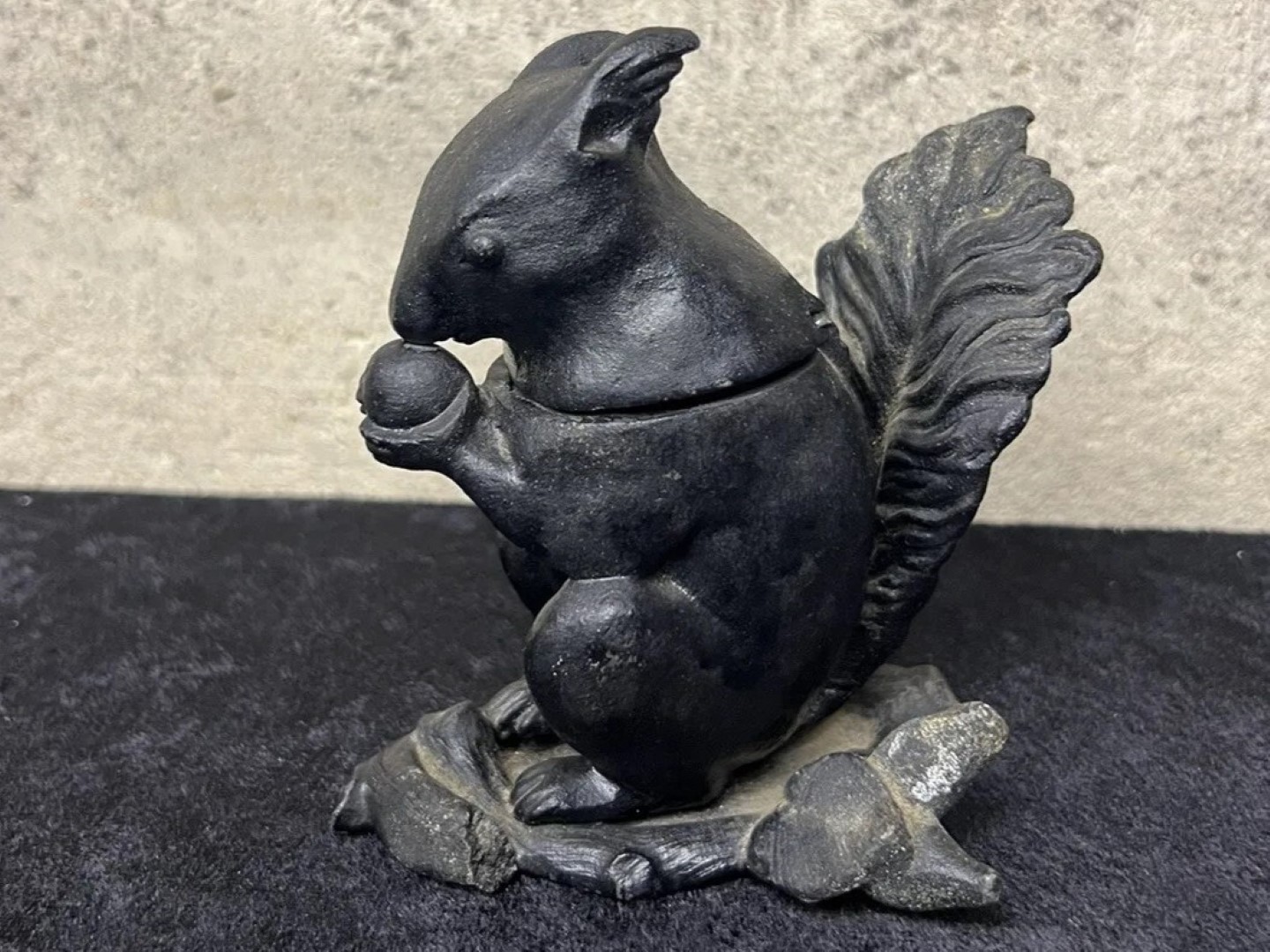 Cast Iron Squirrel
