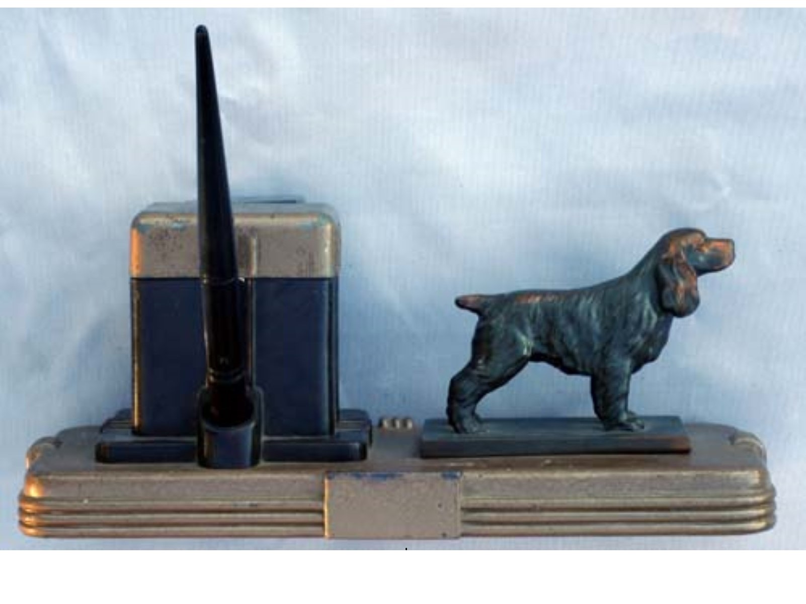Fount-O-Ink Inkstand with Cocker Spaniel Dog
