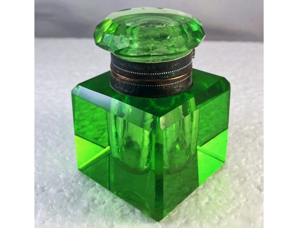 Emerald Green Glass Inkwell