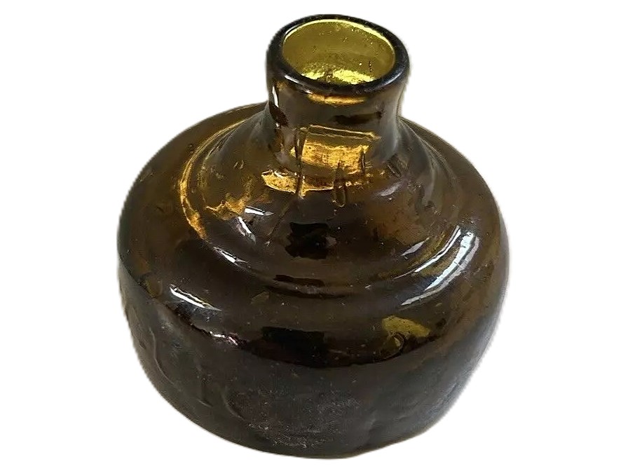 Domed (Central Neck) Ink Bottle Embossed “Bertinguoit”