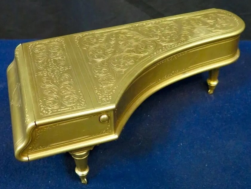 Grand Piano