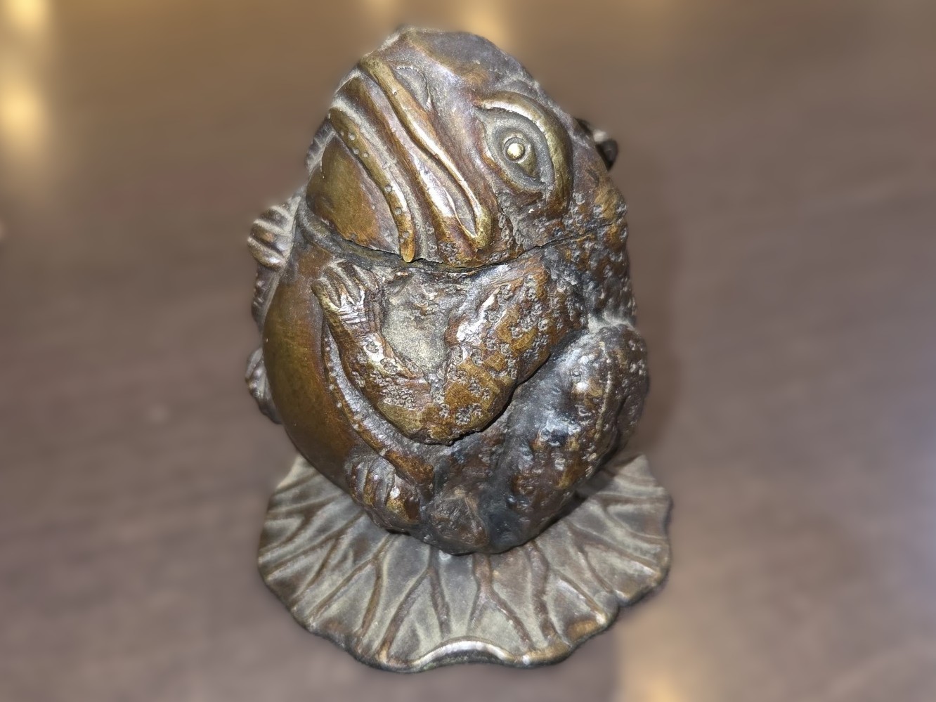 Figural Toad Inkwell