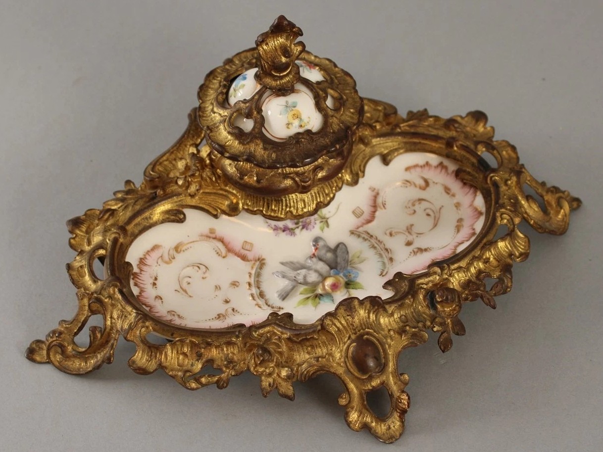Royal Porcelain Factory (KPM) Inkstand, Blotter, and Letter Opener