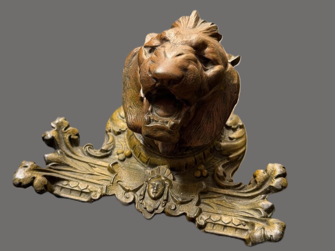 French “Roaring Lion” Spelter Inkstand