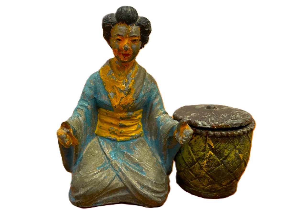 Geisha Girl Figural Inkwell