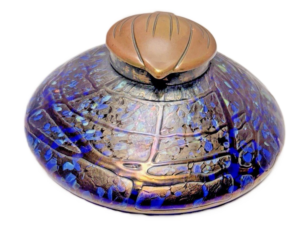Kralik Iridescent Art Glass Inkwell