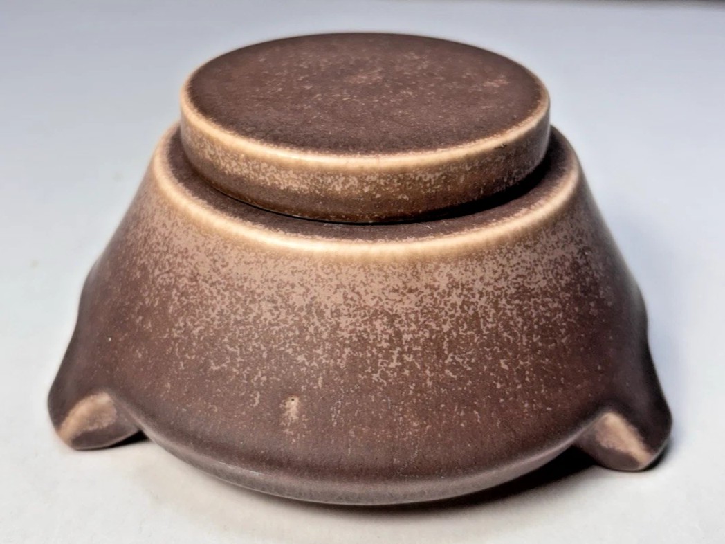 Rookwood Pottery – Pattern #2017