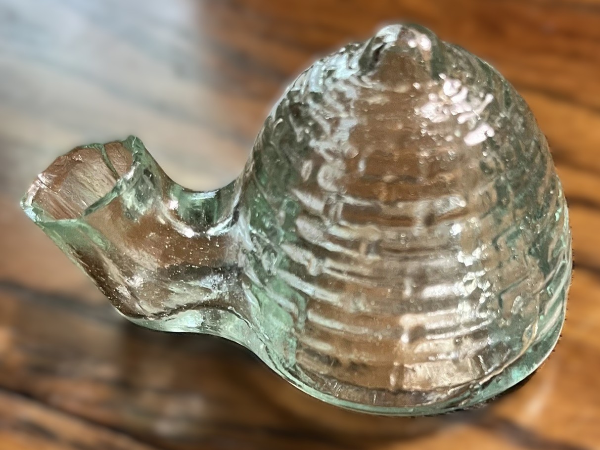 “Beehive” Form Ink Bottle