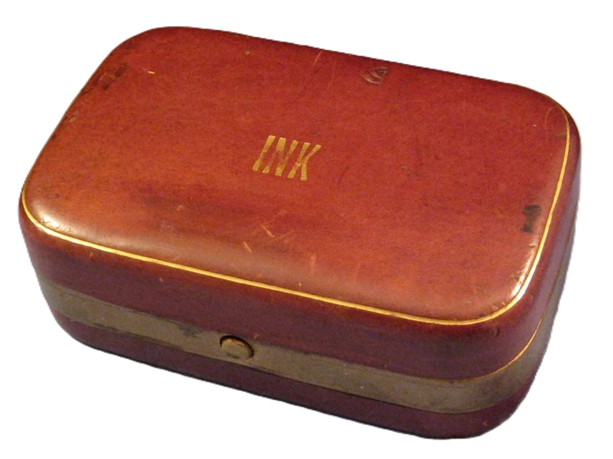 Traveling Compendium – Inkwells, Pen Wipe, Candleholder and Pen/Pencil