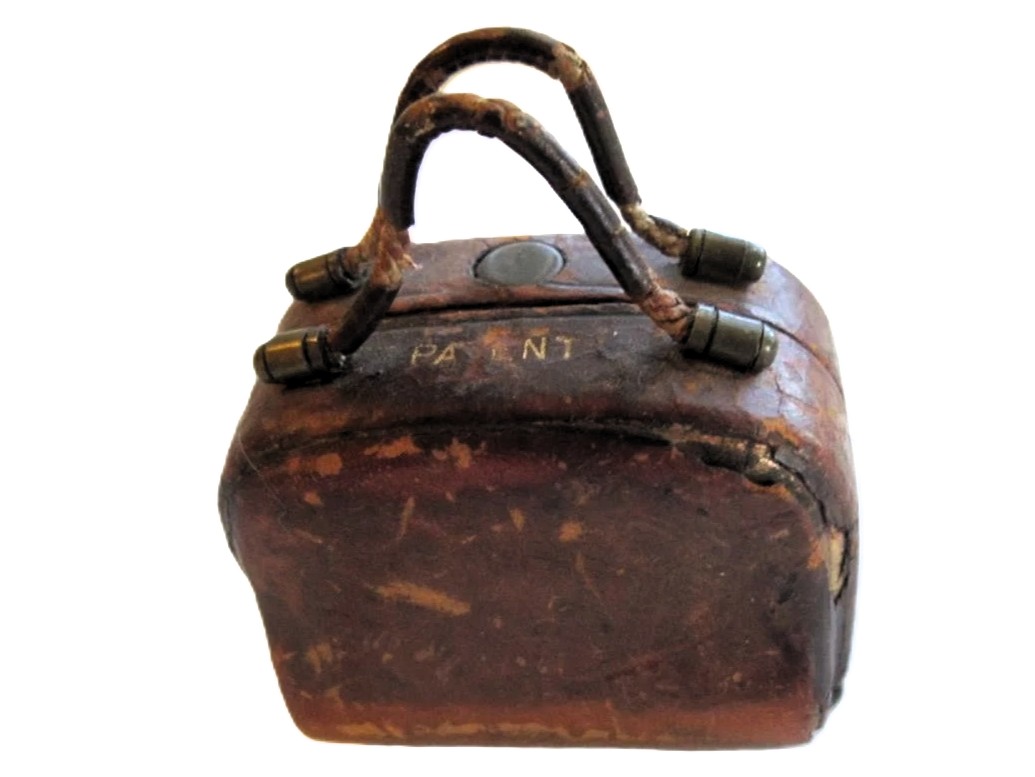 Gladstone Travel Bag