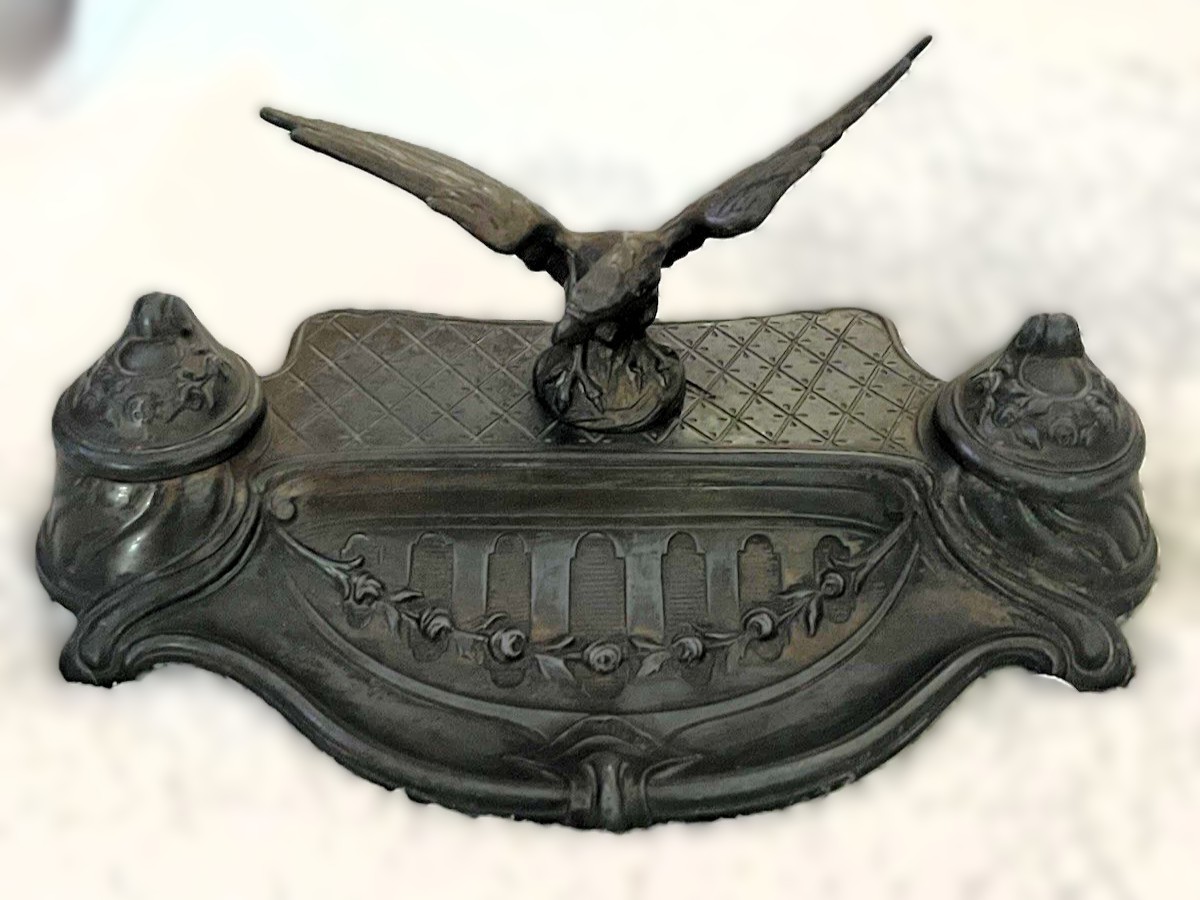 German Double Inkstand with Spread-Wing Eagle