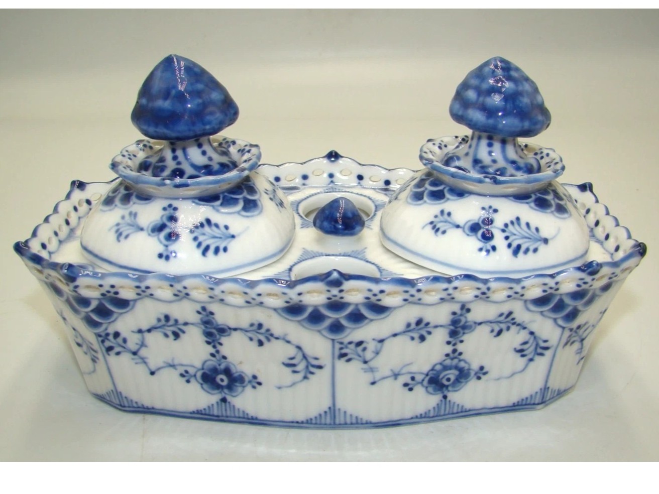Royal Copenhagen Blue Fluted Full Lace Pattern